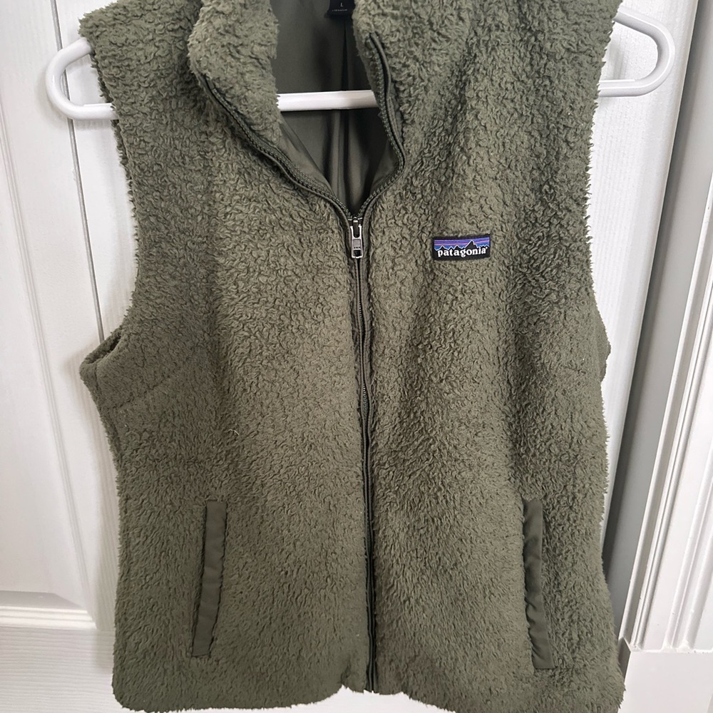 Patagonia Women's Olive Sherpa Vest